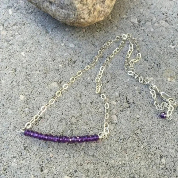 Amethyst Bar Necklace - Simple & Minimalist - Picture 1 of 3